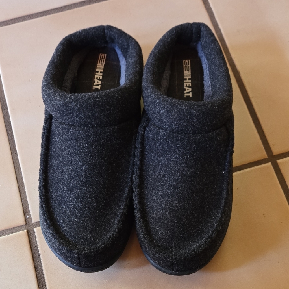 32 Degrees Heat Gray Slippers